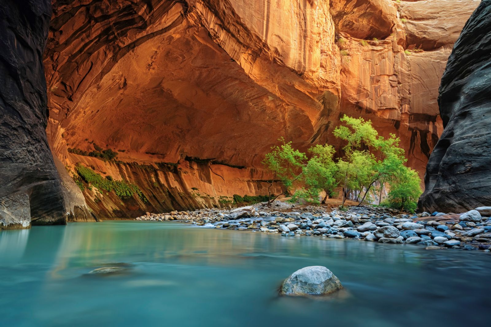 20250923 Zion National Park 95 HDR The Narrows slot canyon in Zion National Park with emerald Virgin River water flowing between towering red rock walls